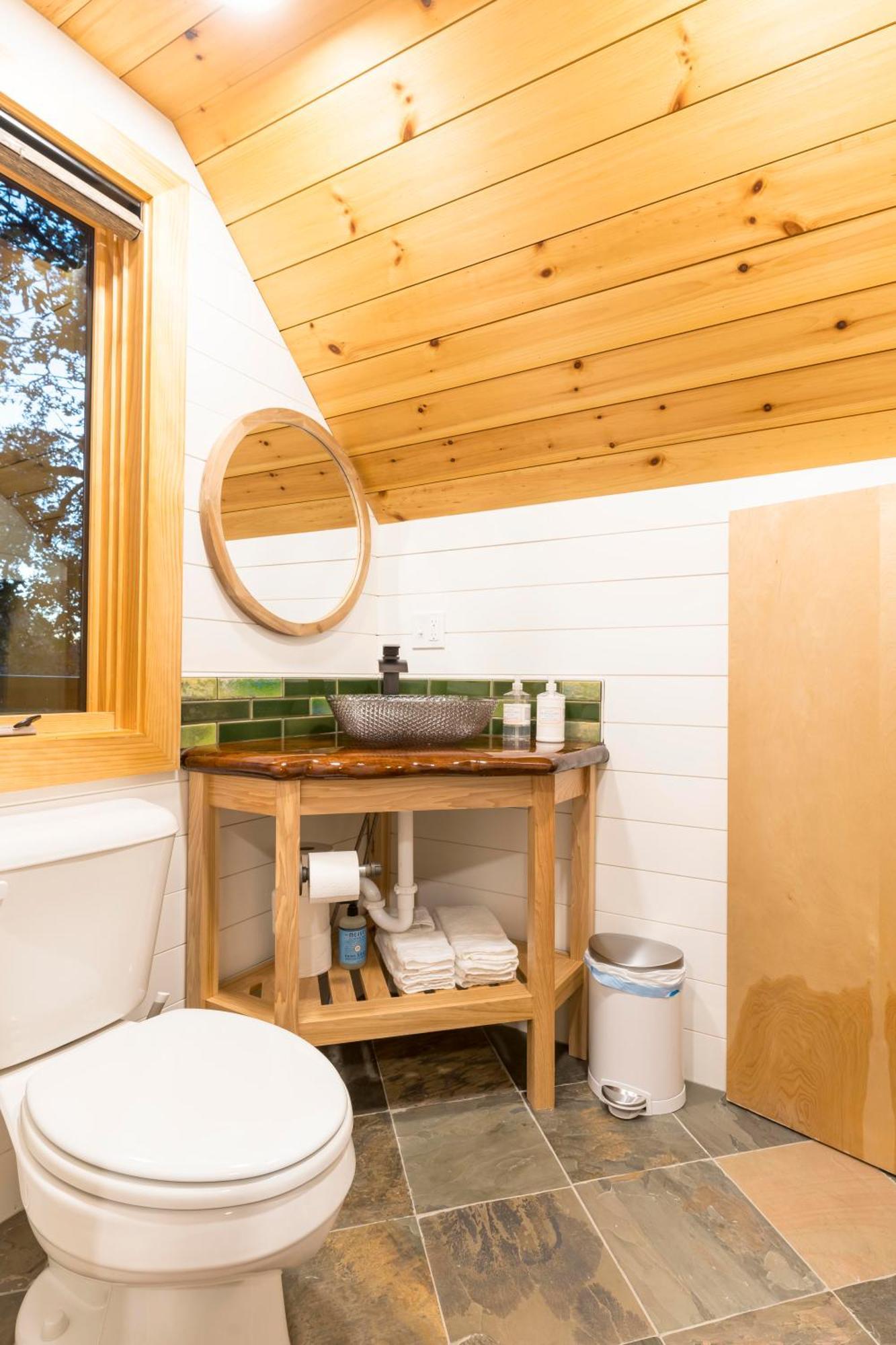 The Tree House In Bentonville Exterior foto